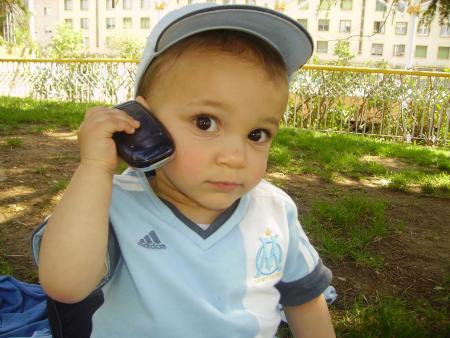 sa c mon neveu d'amour c ma vie meme si il me lance le biberon dans la figure mdr mes je laime kan meme c ma vie et c deja un voyou mdr jtm mon cheri bisou